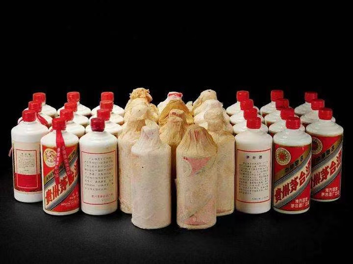 玉田日照岚山回收酒价格哪里回收(附近上门回收茅台酒）?